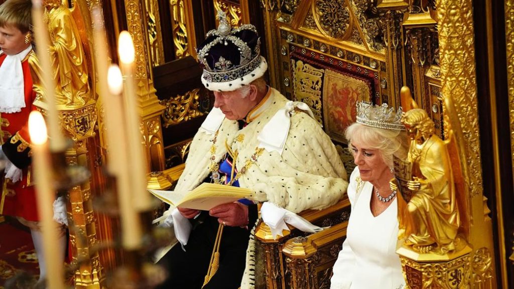 Image of King reading the 2024 King's Speech.